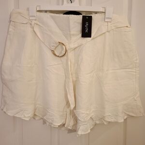 City Chic Women's White Belted Shorts